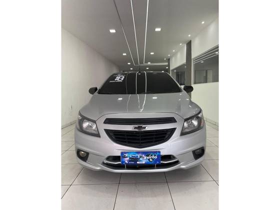CHEVROLET ONIX 1.0 MPFI JOY 8V FLEX 4P MANUAL CHEVROLET ONIX 1.0 MPFI JOY 8V FLEX 4P MANUAL